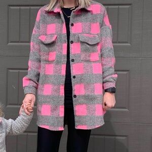 Women’s medium Pink and Gray Checkered Jacket Shacked